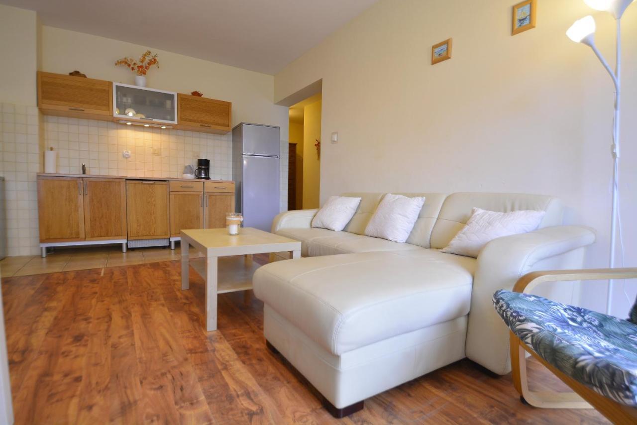 Apartamenty Bryza - Apartament Przylesie 14B Dla 6 Osob, Parking ชวีโนวิชแจ ภายนอก รูปภาพ